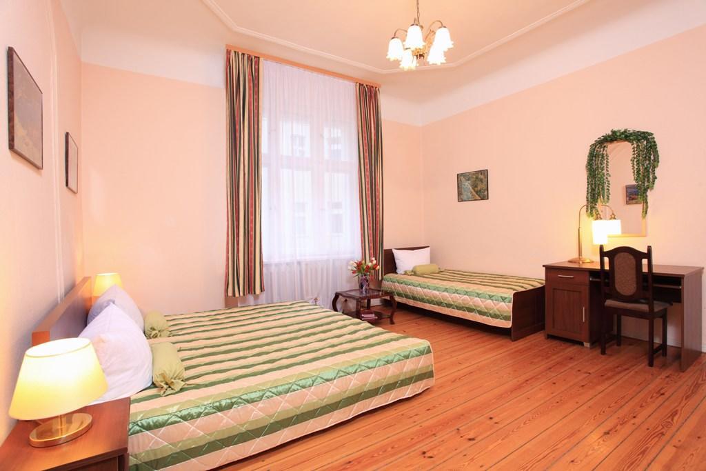 Hotel Central Inn Am Hauptbahnhof Pension เบอร์ลิน ภายนอก รูปภาพ