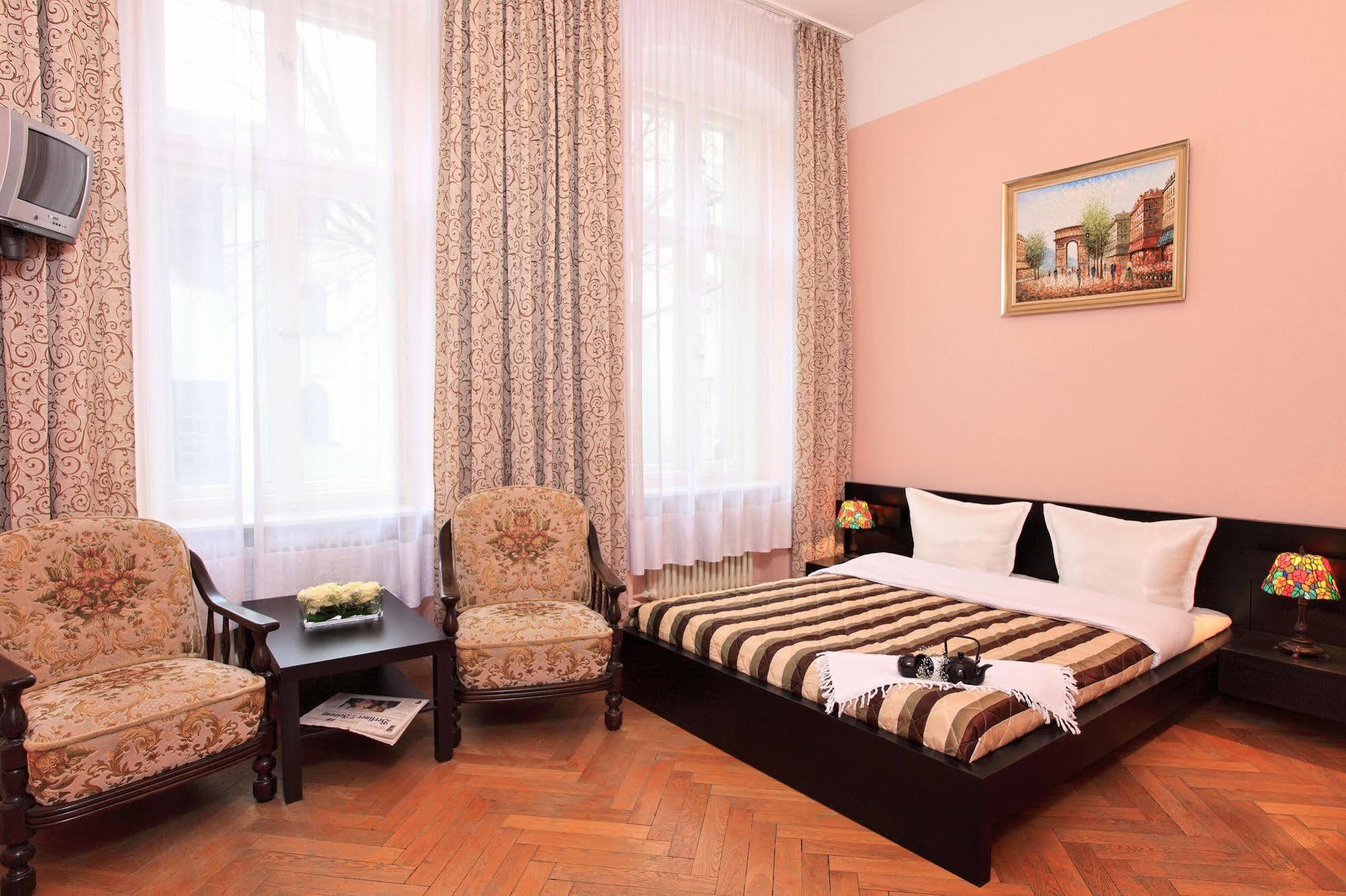 Hotel Central Inn Am Hauptbahnhof Pension เบอร์ลิน ภายนอก รูปภาพ